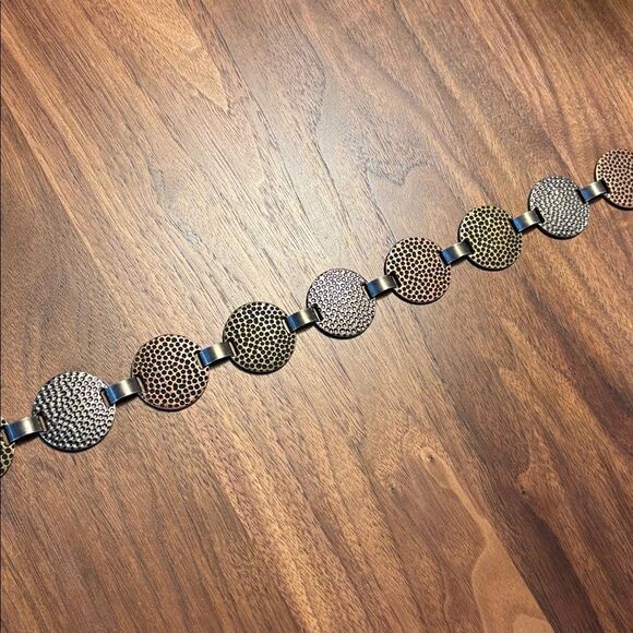 VINTAGE TRI- COLORED POUNDED DISC / COIN BELT